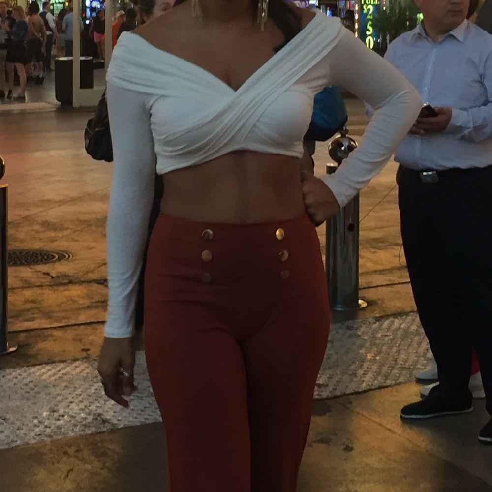 Charlotte Russe Off-shoulder Crop